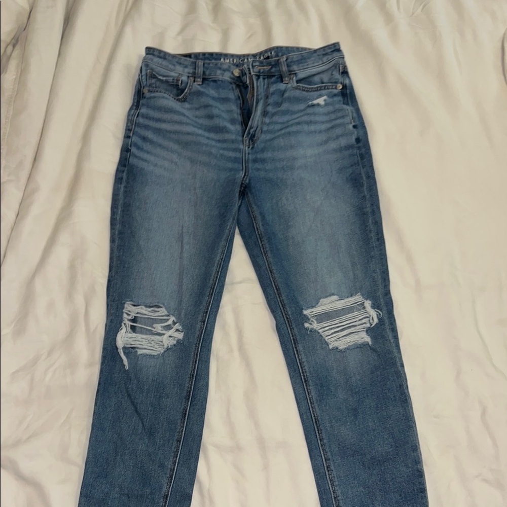 American Eagle Outfitters Mom Jeans
